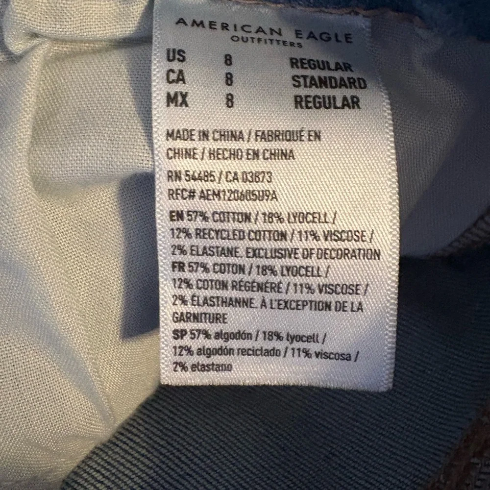 American Eagle Outfitters Blue Jeans - Picture 3 of 6